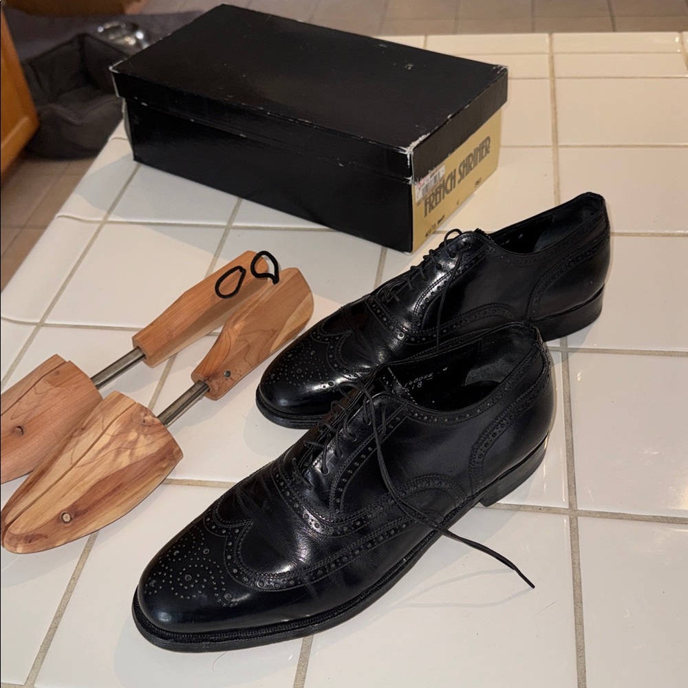 French Shriner Sterling black 9 1/2 D Leather  🐈‍⬛